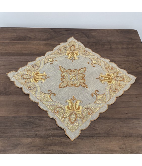 Square Lace Doilies,Yellow Floral Cutwork Embroidered Placemats Vase Pads