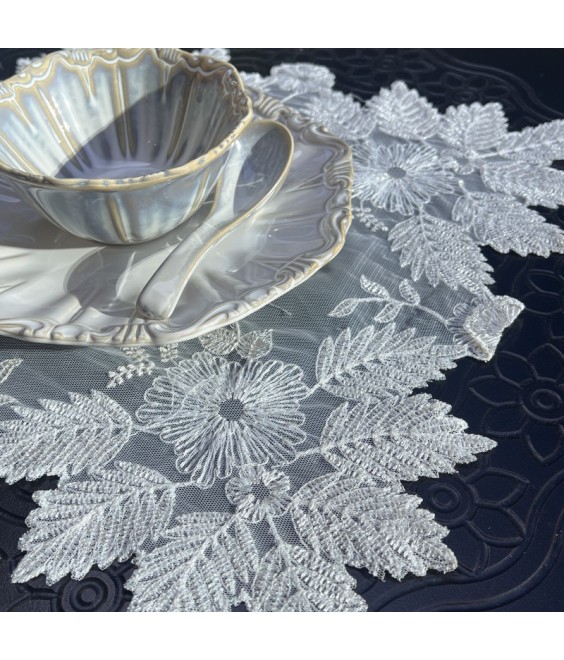 Beige Lace Table Placemats, Exquisite Flower Embroidered Doilies Cup Mat