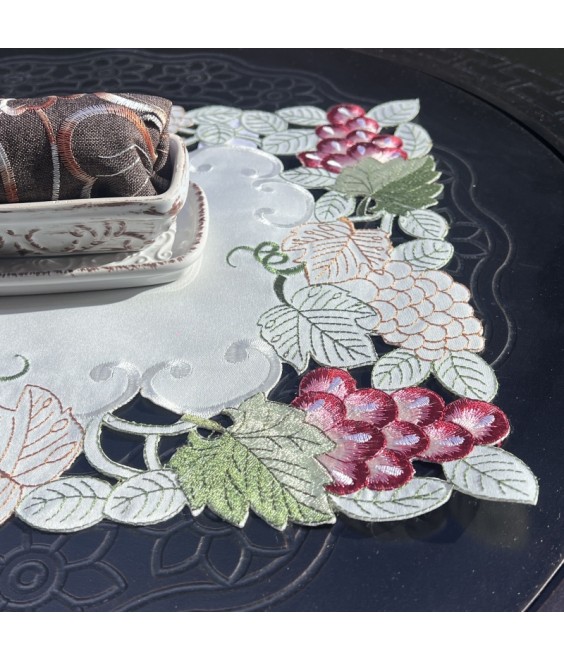 Grape Embroidered Lace Table Runner,Dining Table Cover for Home Kitchen Decoration