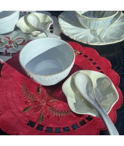 Round Table Placemats, Christmas Embroidered Doilies Cup Mat