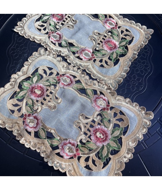 Rectangular Table Placemats, Euro Style Embroidered Doilies Vase Mat