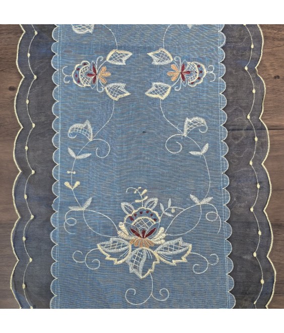 Rectangular Table Placemats, French Style Embroidered Doilies Vase Mat