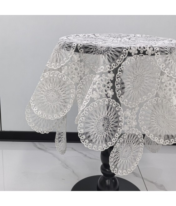 White Lace Square Table Cloth,Euro Style Dining Table Cover for Home Kitchen Decoration