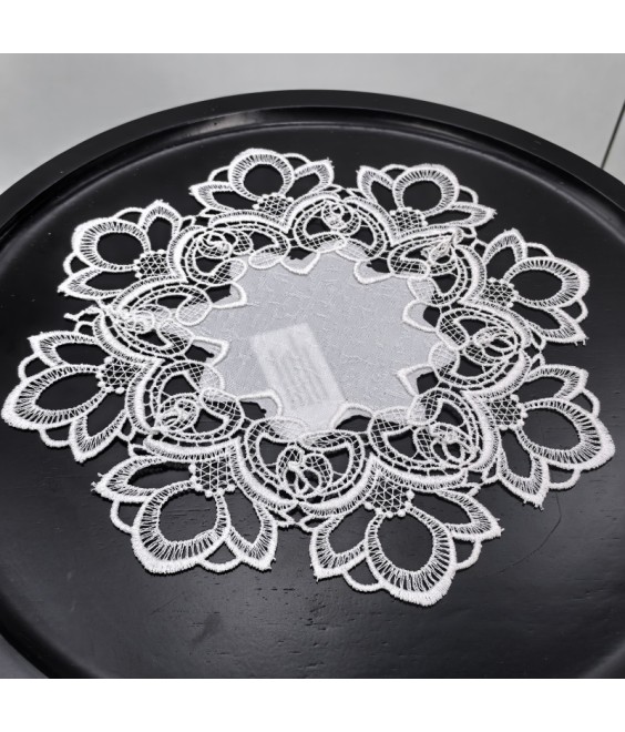 White Lace Round Table Placemats,Vintage Style Doilies Cup Mat