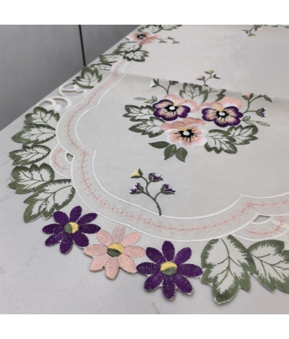 Vintage Flora Embroidered Table Runner, Exquisite Flower Dining Table Cover for Home Kitchen Decoration