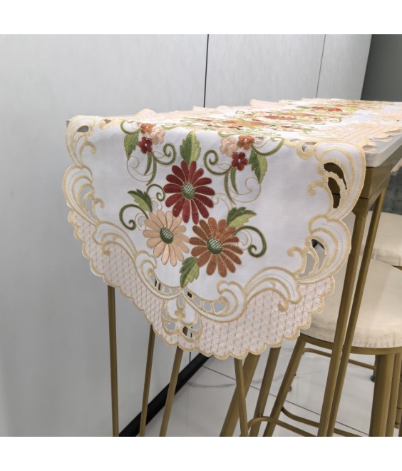 Daisy Embroidered Table Runner, Exquisite Flower Dining Table Cover for Home Kitchen Decoration